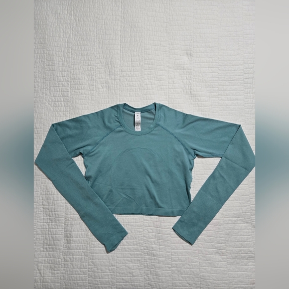 lululemon athletica Ribbed Cropped Long-Sleeve Top in Teal - Picture 2 of 5